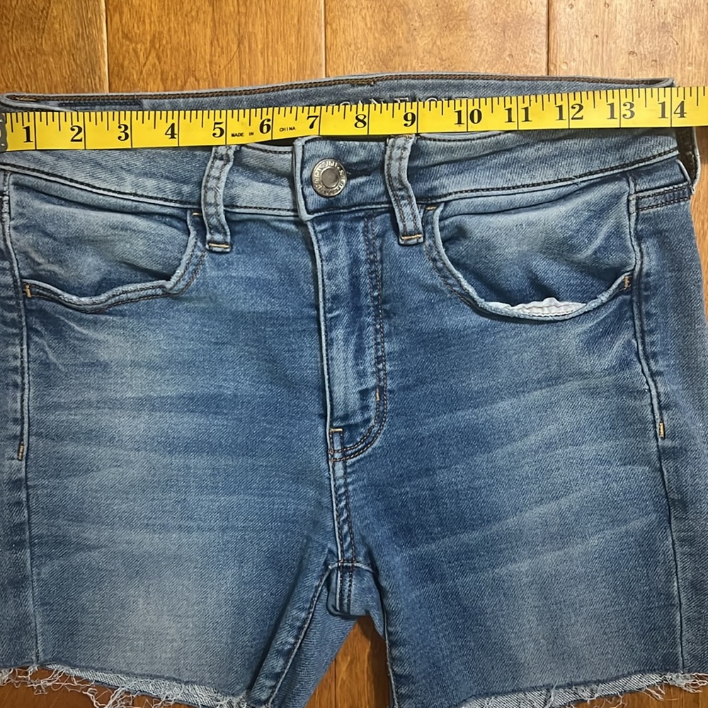 American Eagle Super Stretch Hi-Rise Denim Jean Shorts Size 6 Casual Medium Wash - Picture 5 of 10